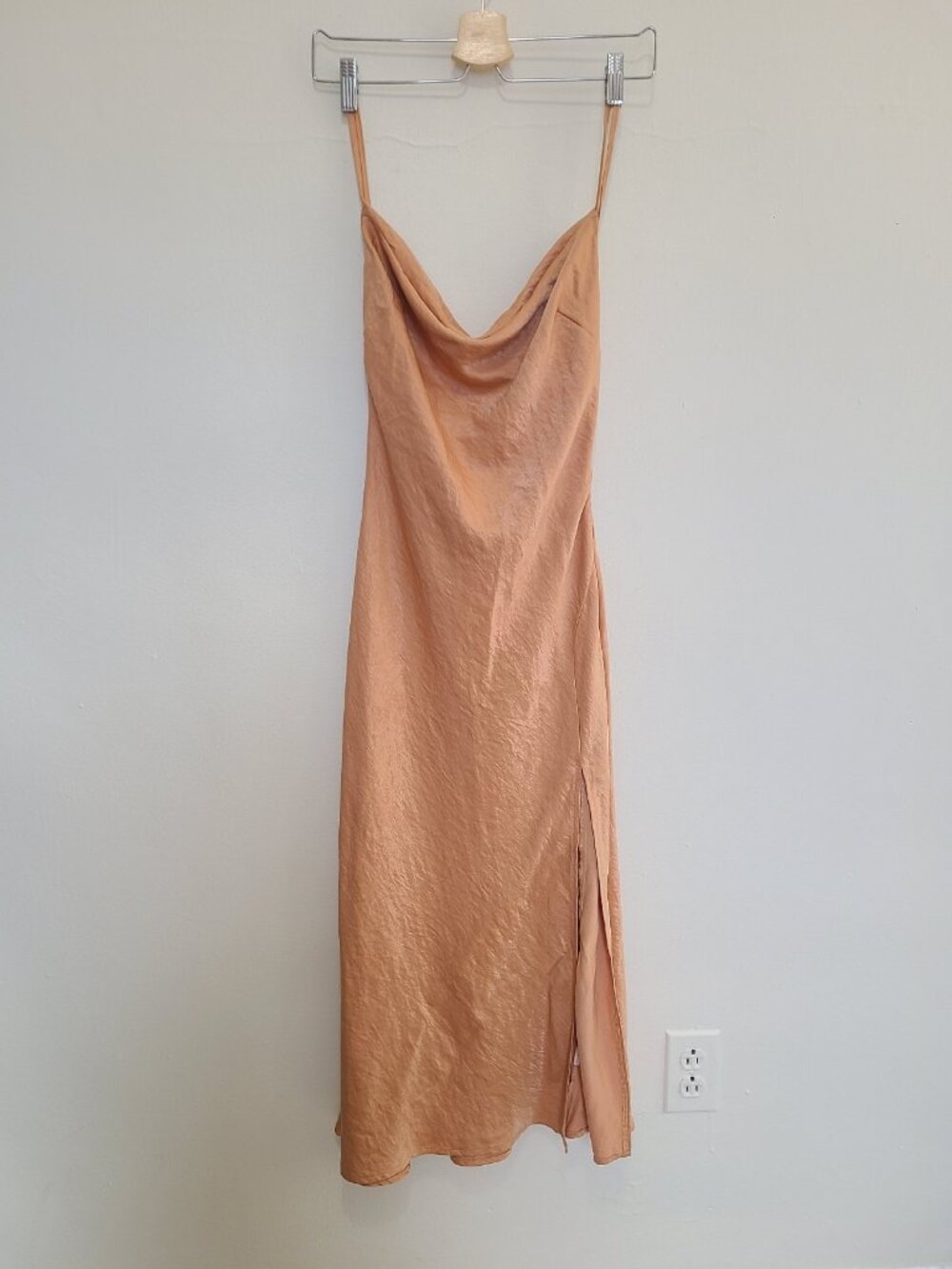 NWT Hello Molly Drinks On Me Midi Dress Light Orange Sise Slit Size 6